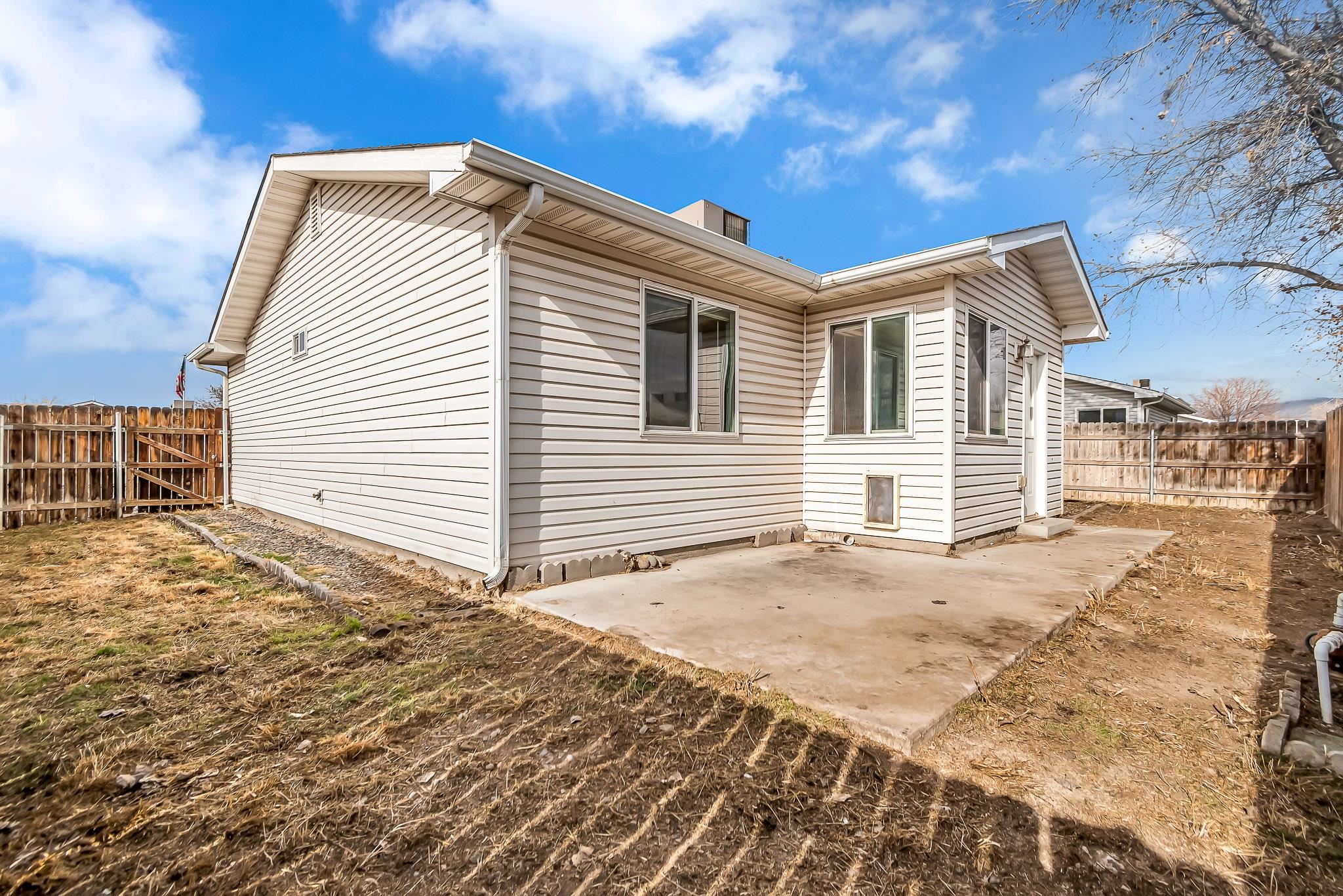 476 Ridge Lane Grand Junction, CO 81504 - Photo 22 of 22 a view of backyard of the house
