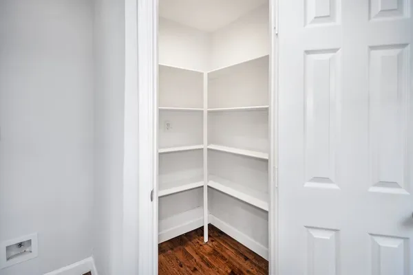 $2,190 | 3234 Berry Street, Houston, TX 77004