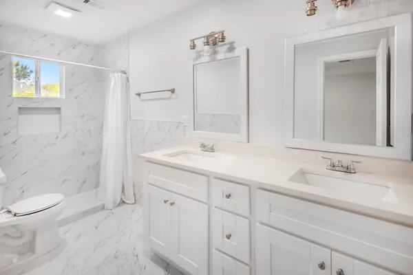 $2,190 | 3234 Berry Street, Houston, TX 77004