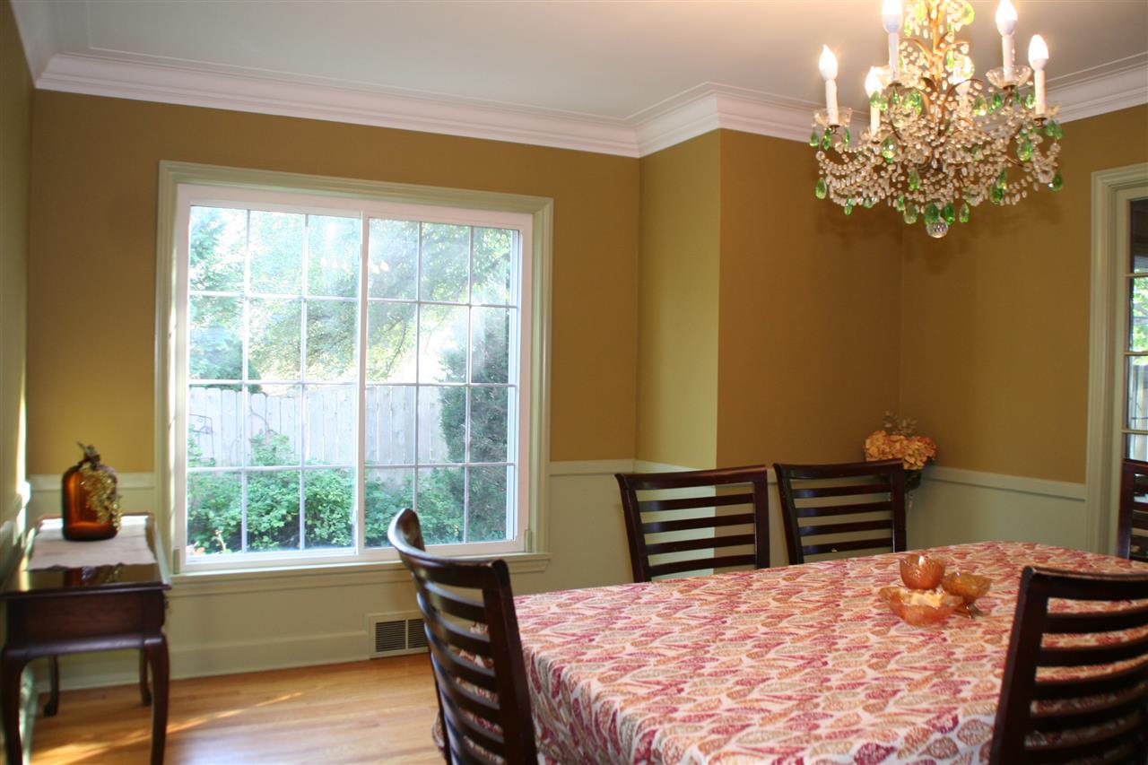 1940 Colchester Road Flint, MI 48503 - Photo 9 of 51 50024948-8.JPG