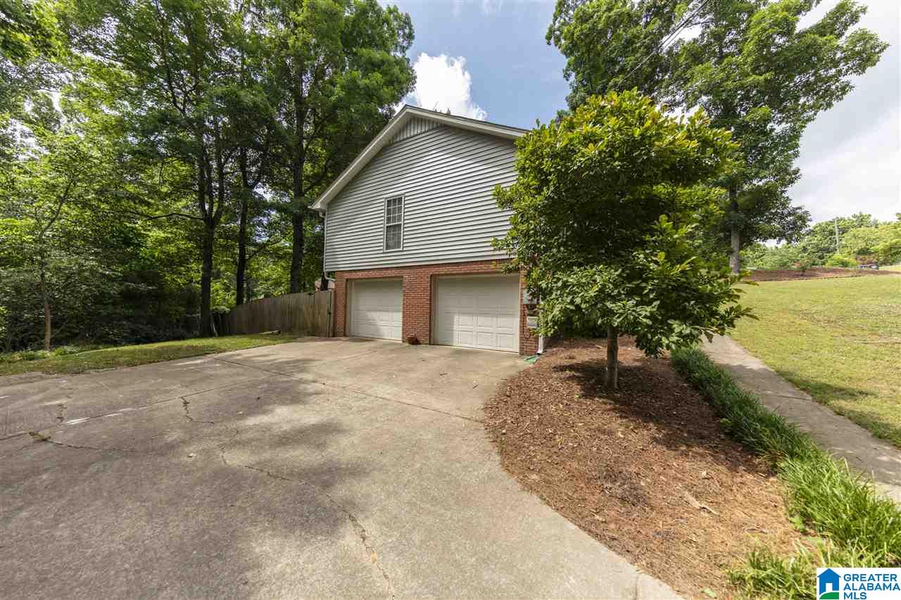 102 Pinehurst Road Trussville, AL 35173 - Photo 2 of 35