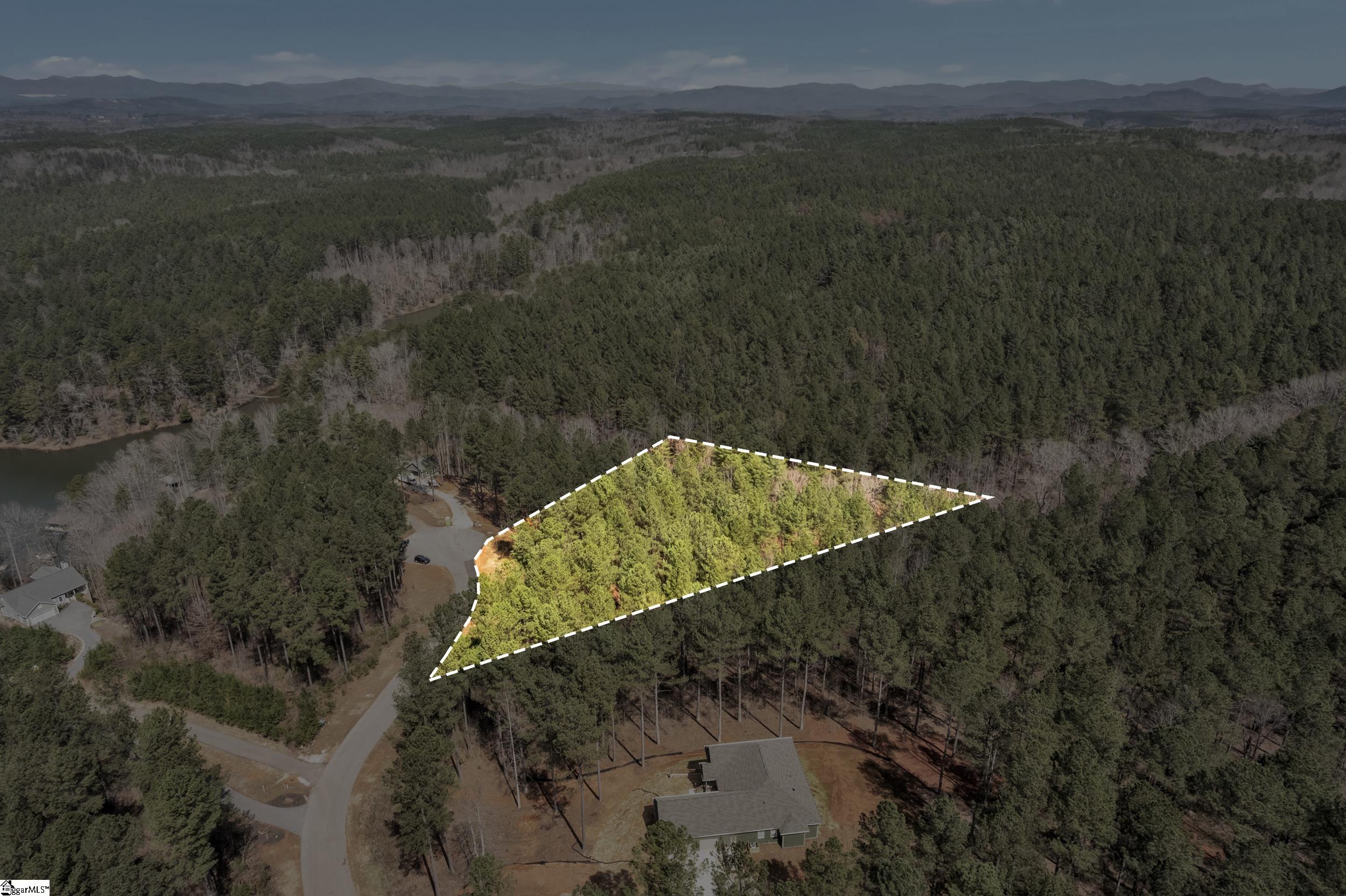 0 High Hampton Road, Unit LOT 37 HIGHLAND SHORES AT KEOWEE Salem, SC 29676 - Photo 4 of 27