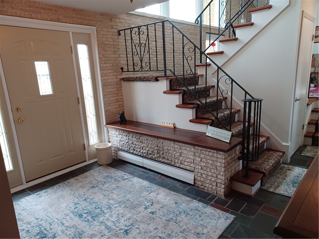 790 Pinnacle Road Henrietta, NY 14534 - Photo 2 of 48