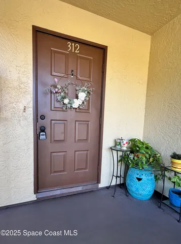 a view of a fruit basket