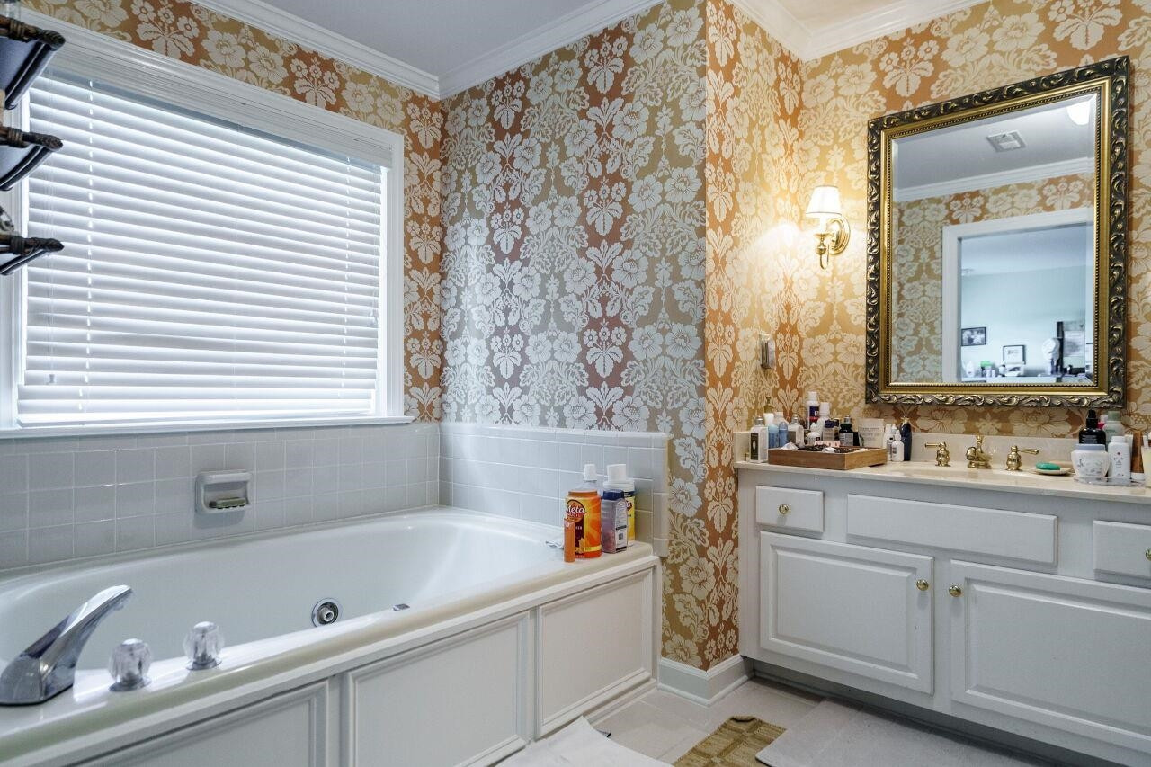 6010 Cobridge Square Raleigh, NC 27609 - Photo 17 of 26 Photo 17