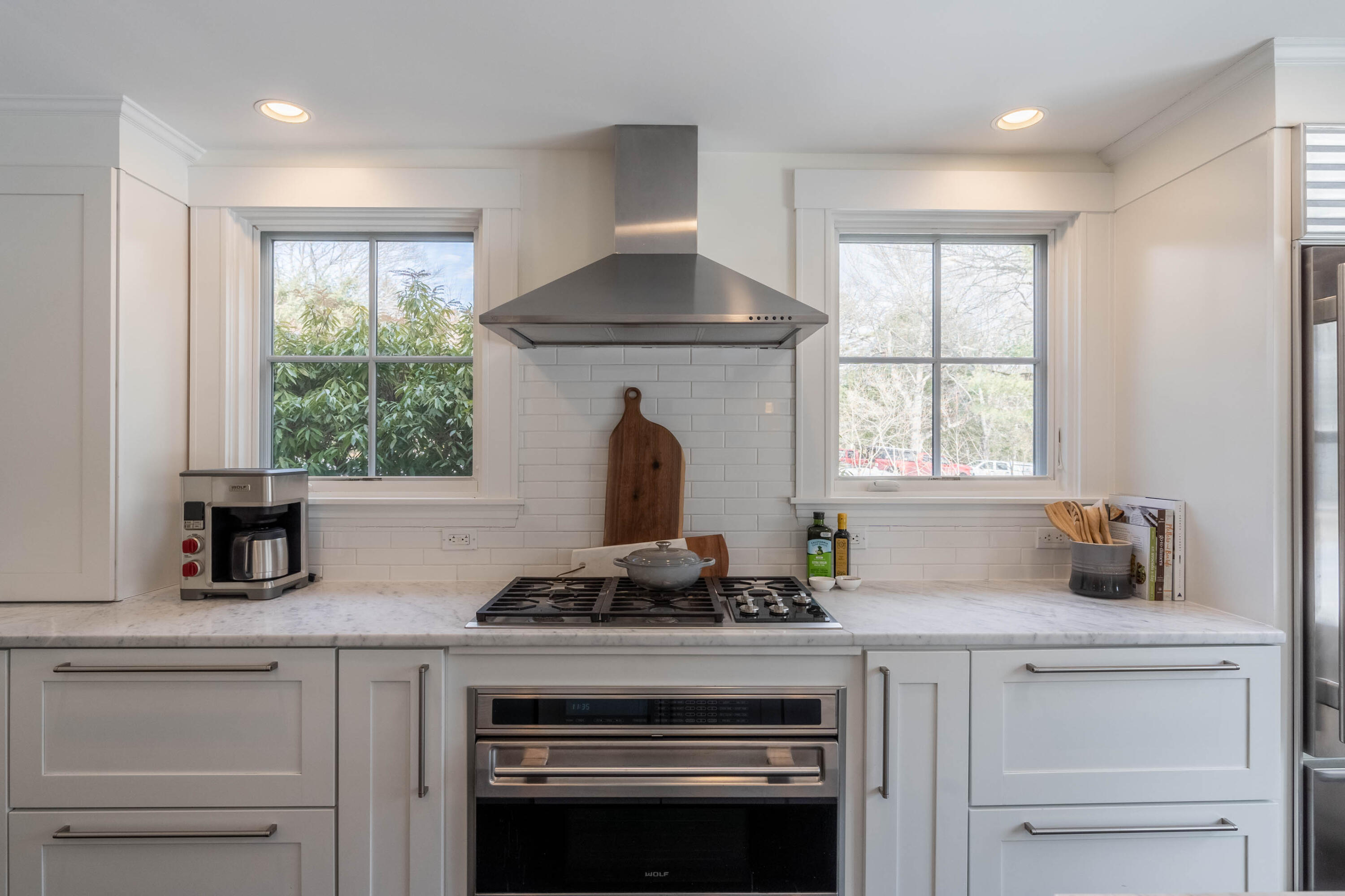 320 Foreside Road Falmouth, ME 04105 - Photo 9 of 52 320 Foreside_Kitchen
