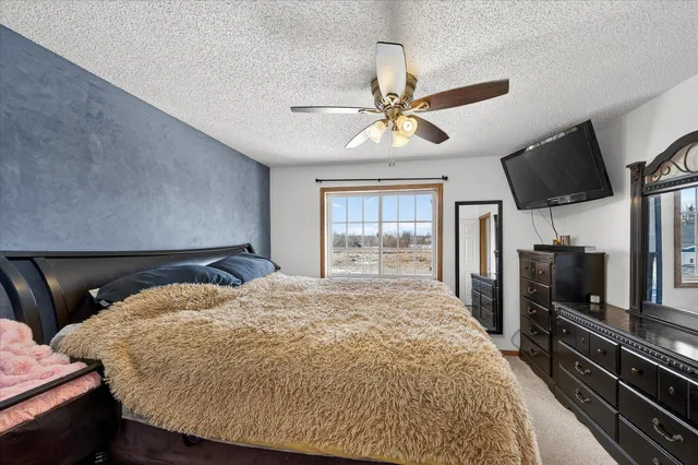 $210,000 | 943 Serenity Circle, Norwood Young America, MN 55397