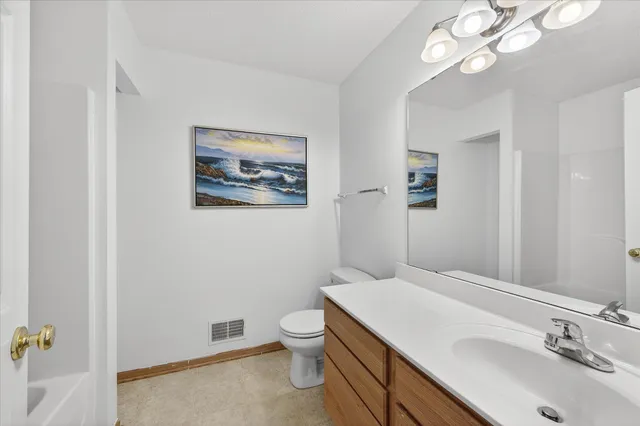 $210,000 | 943 Serenity Circle, Norwood Young America, MN 55397