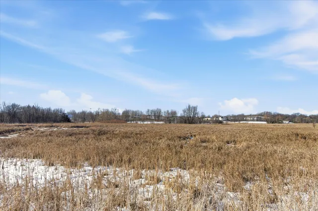 $210,000 | 943 Serenity Circle, Norwood Young America, MN 55397