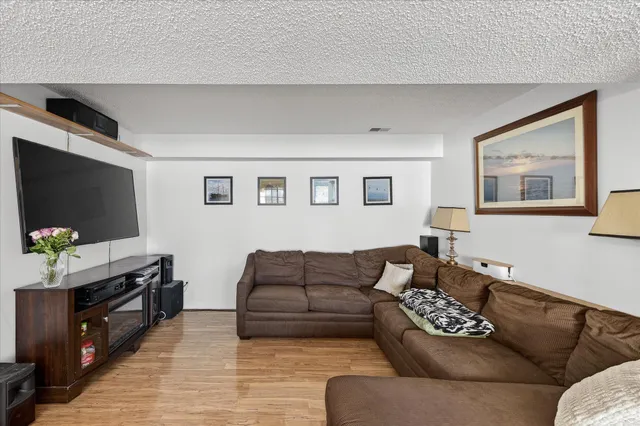 $210,000 | 943 Serenity Circle, Norwood Young America, MN 55397