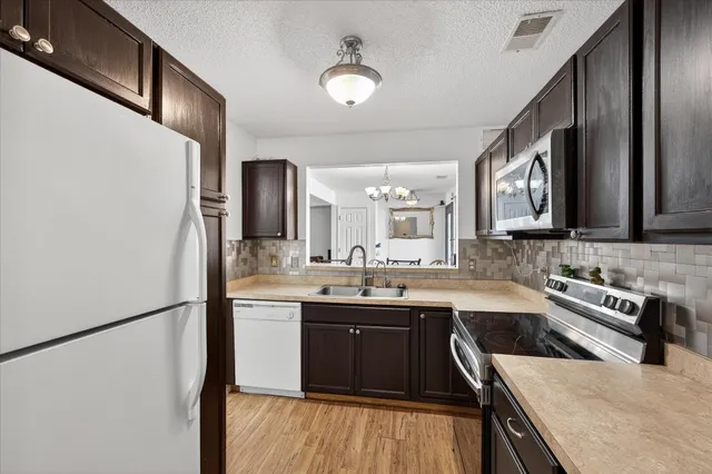 $210,000 | 943 Serenity Circle, Norwood Young America, MN 55397