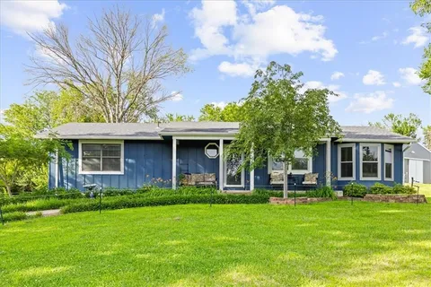 $440,000 | 22670 West 246th Street, Paola, KS 66071