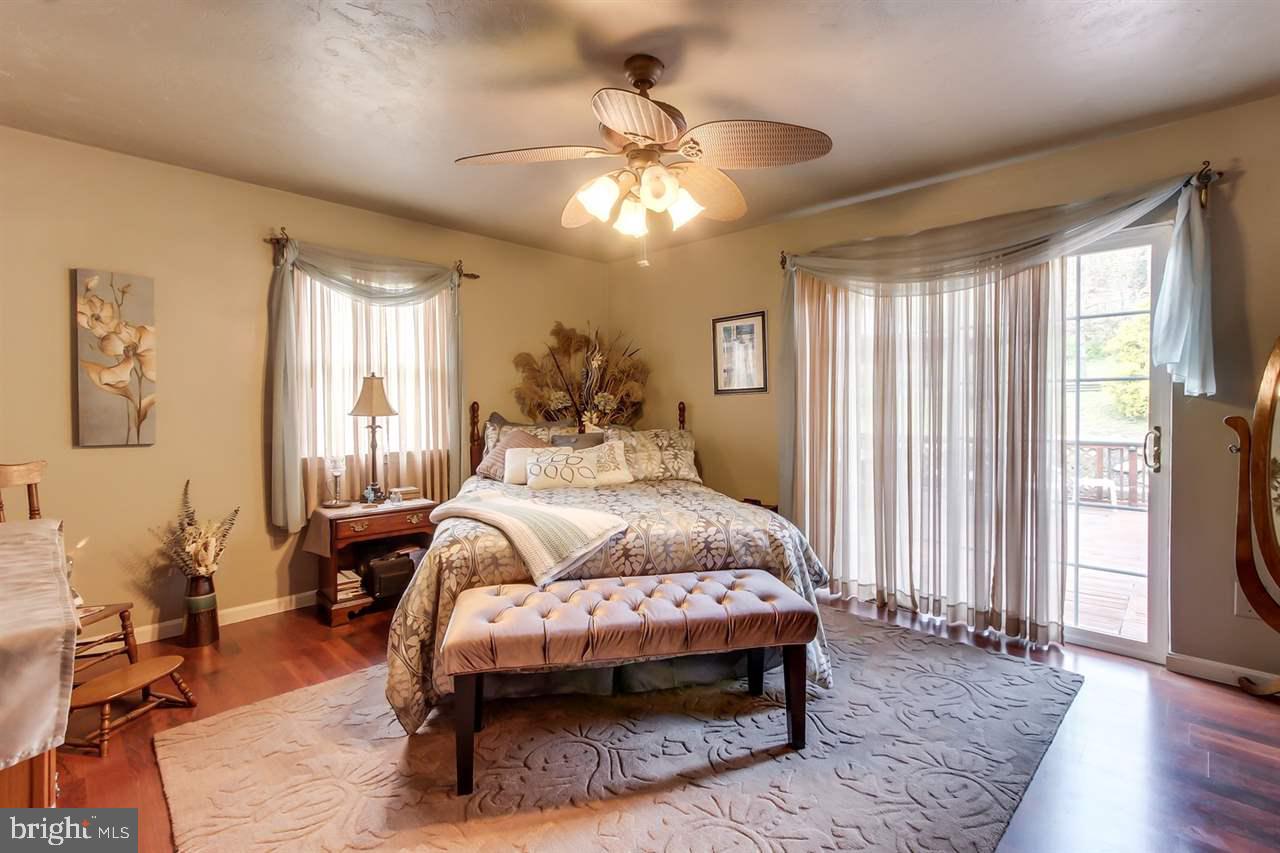 1311 Toann Road York, PA 17403 - Photo 11 of 27 Gallery Image 11