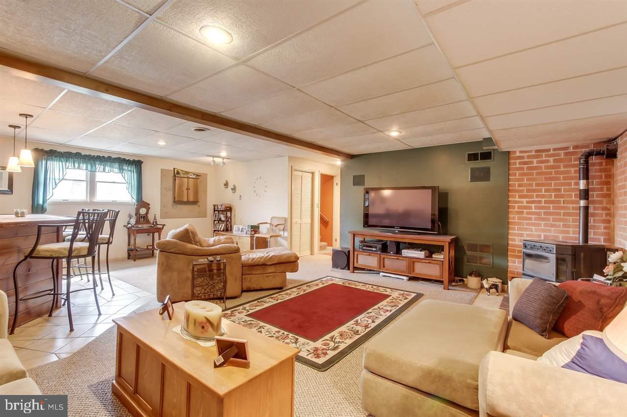 1311 Toann Road York, PA 17403 - Photo 20 of 27 Gallery Image 20
