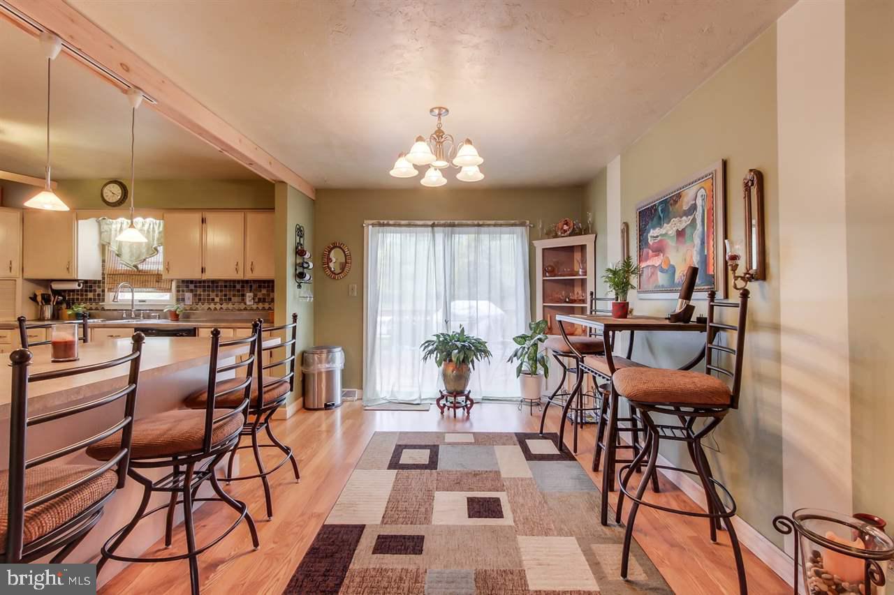 1311 Toann Road York, PA 17403 - Photo 5 of 27 Gallery Image 5