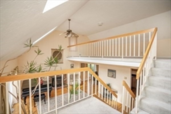 25 Sandy Ridge Road Stoughton, MA 02072 - Photo 9 of 42 a view of entryway