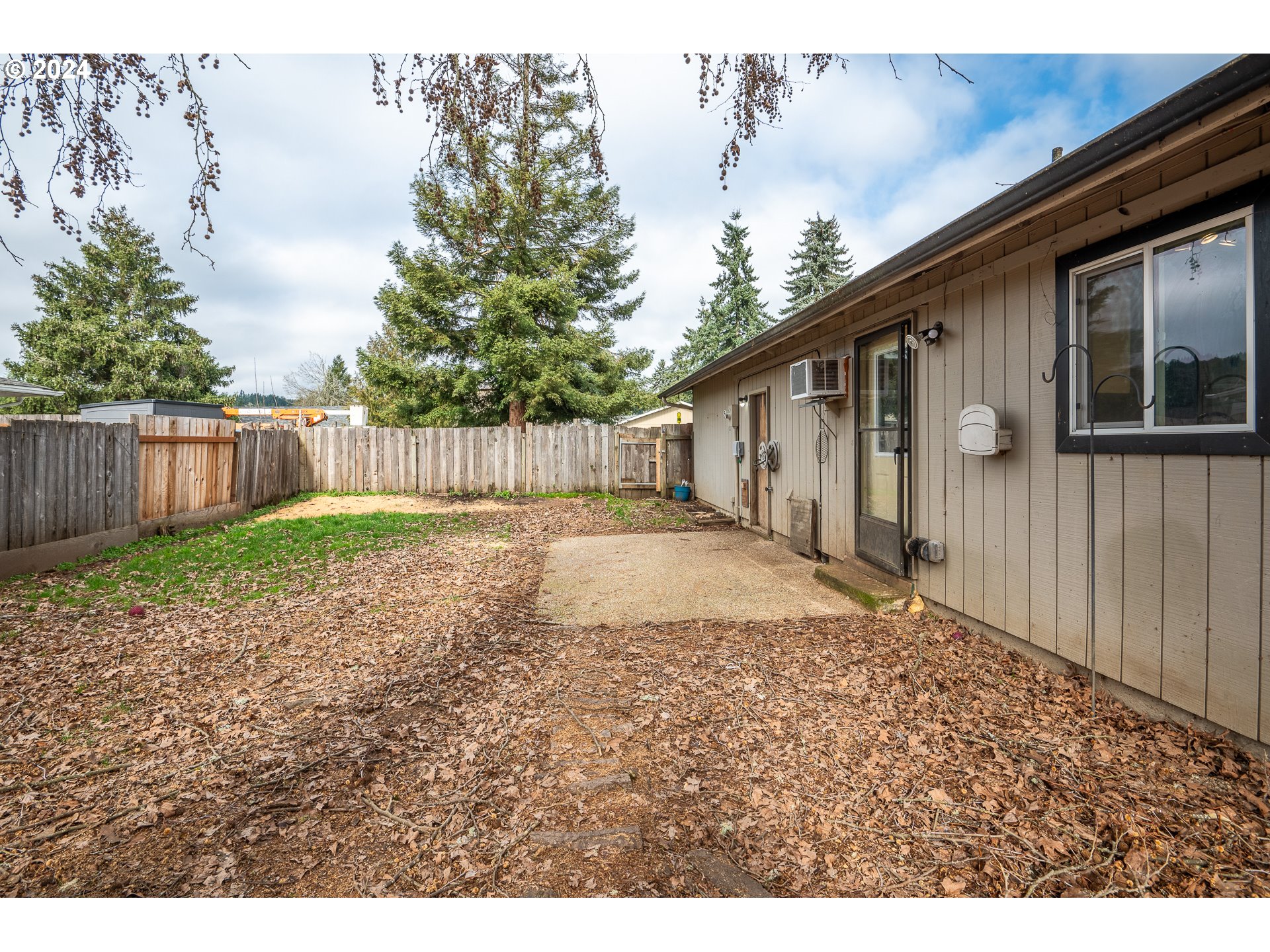325 South R Street Cottage Grove, OR 97424 - Photo 25 of 31 Gallery Image 25