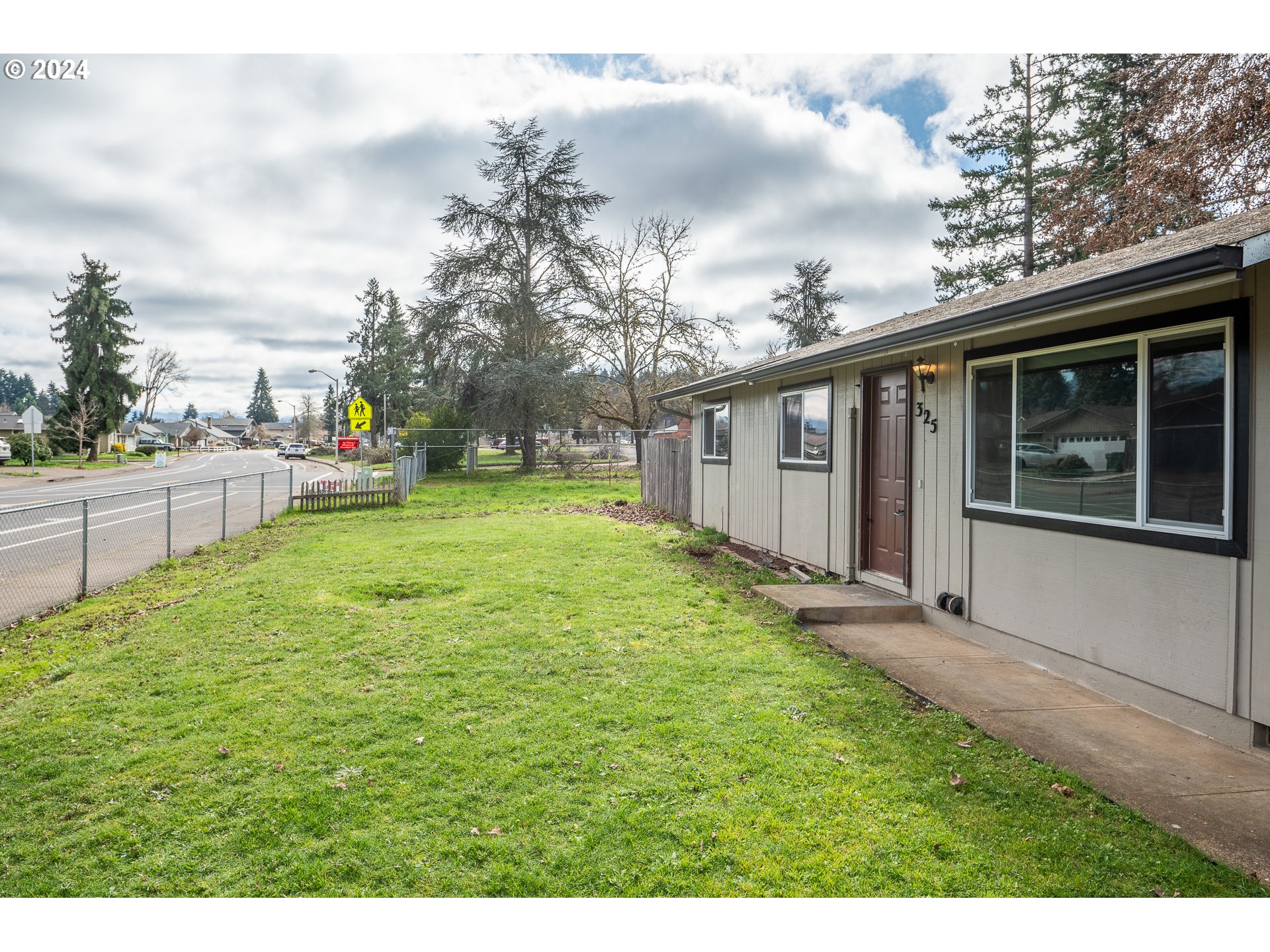 325 South R Street Cottage Grove, OR 97424 - Photo 31 of 31 Gallery Image 31