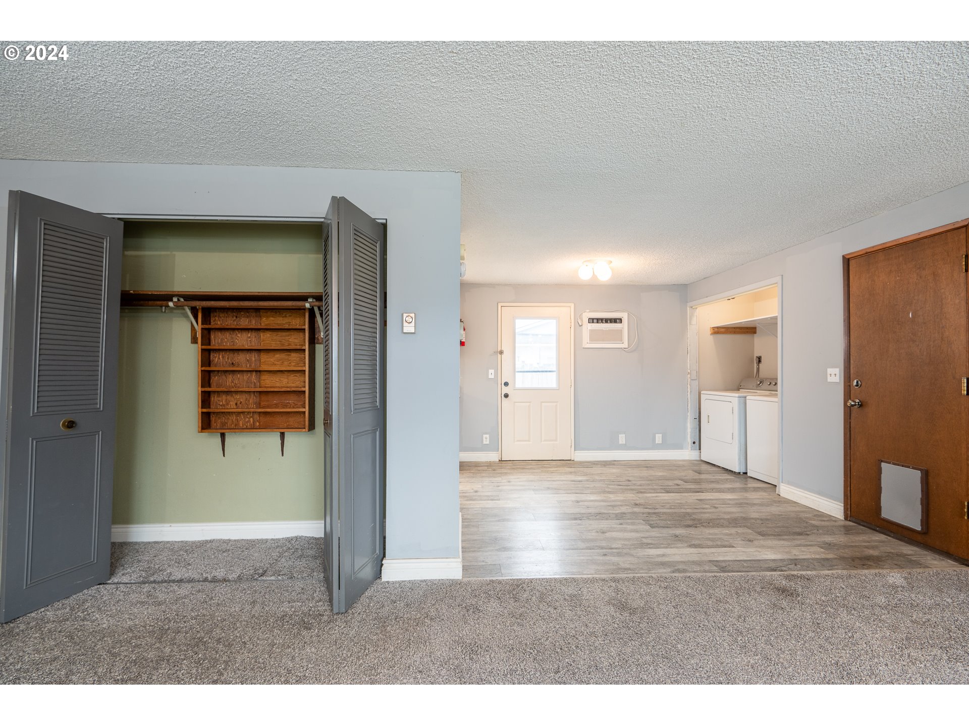 325 South R Street Cottage Grove, OR 97424 - Photo 6 of 31 Gallery Image 6
