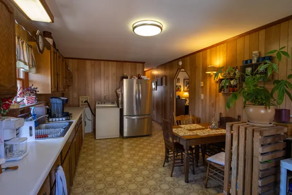 $199,000 | 3742 Paint Bank Road, New Castle, VA 24127