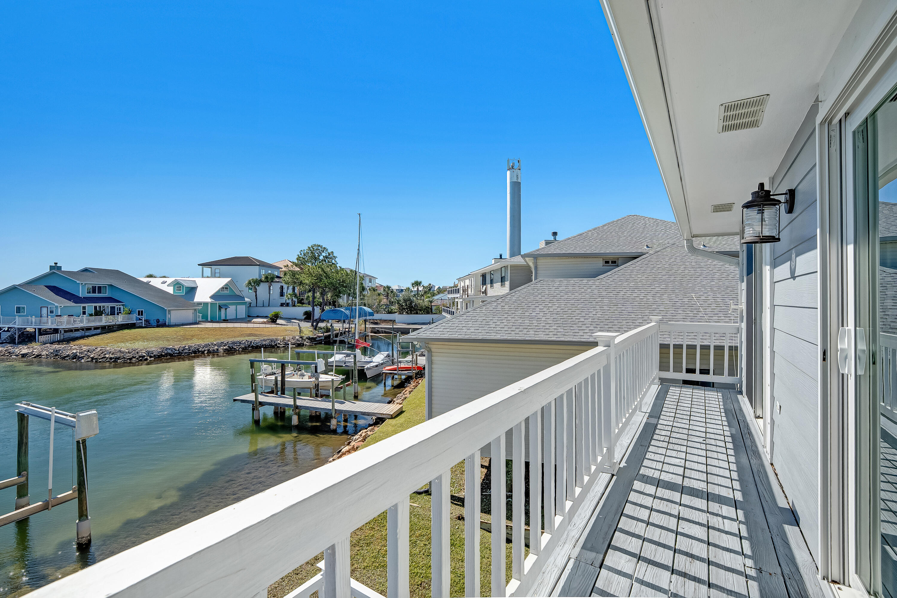 101 Port Drive Shalimar, FL 32579 - Photo 41 of 45 a view of balcony and deck