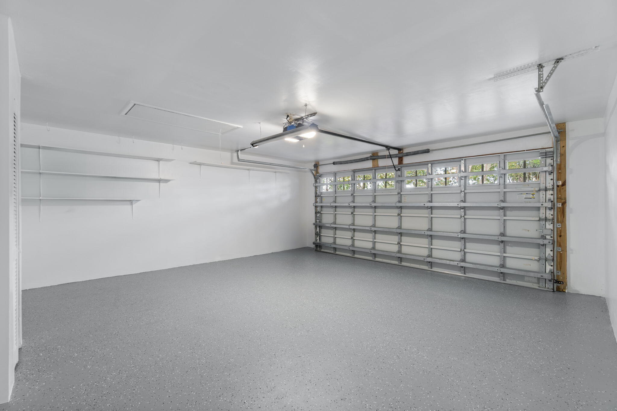 101 Port Drive Shalimar, FL 32579 - Photo 44 of 45 a view of a garage