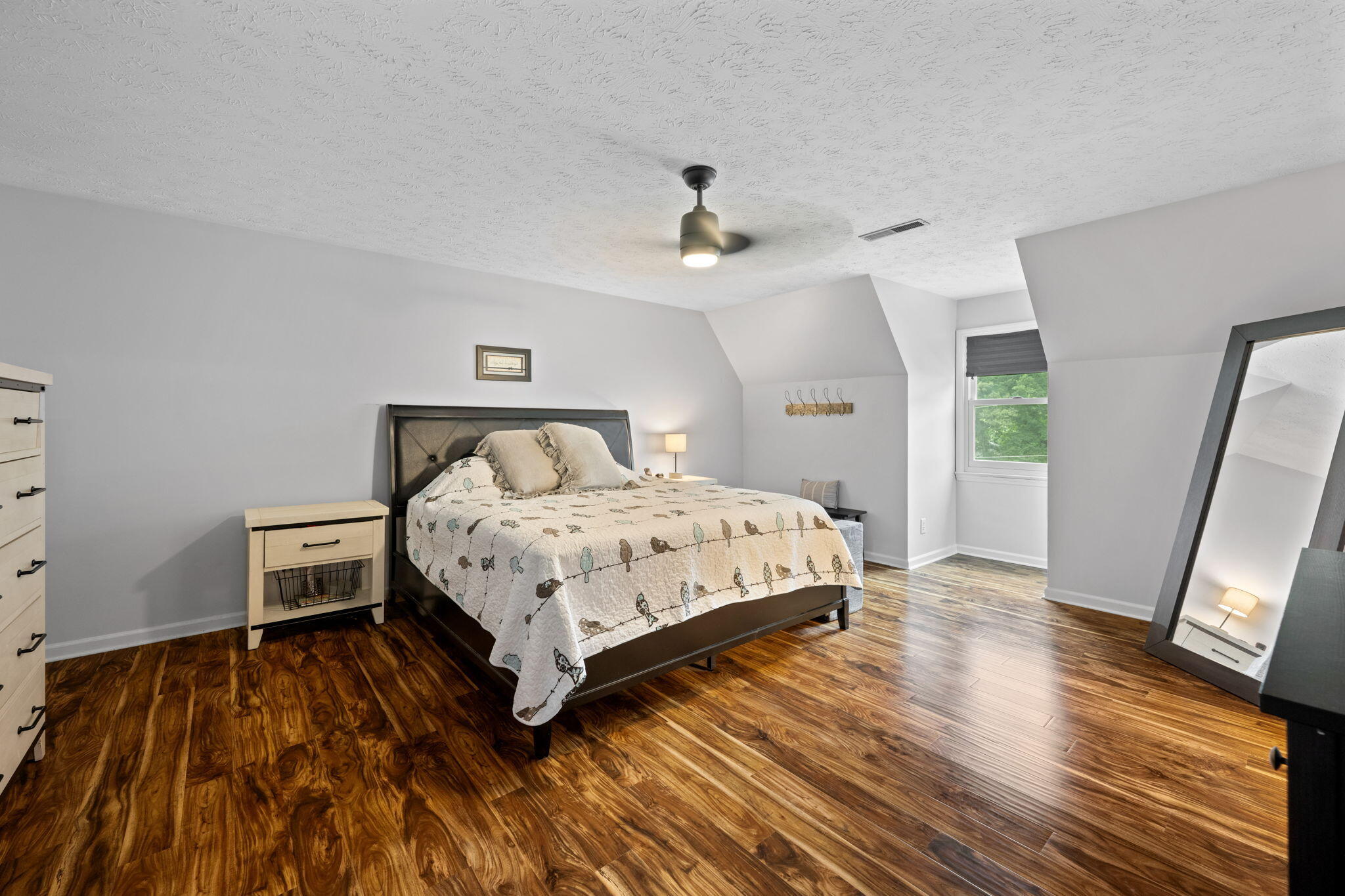 759 Smitherman Road Ringgold, GA 30736 - Photo 49 of 64 Primary Suite