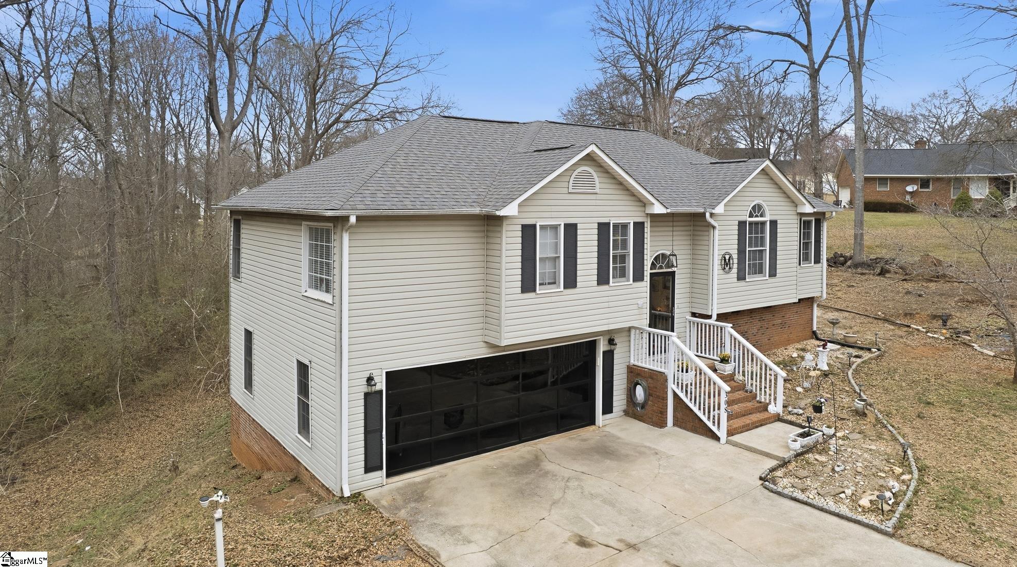 308 Fireside Court Boiling Springs, SC 29316 - Photo 15 of 21