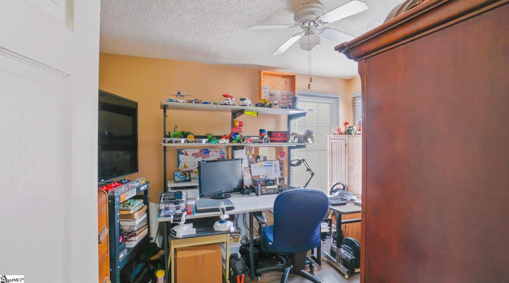 308 Fireside Court Boiling Springs, SC 29316 - Photo 5 of 21