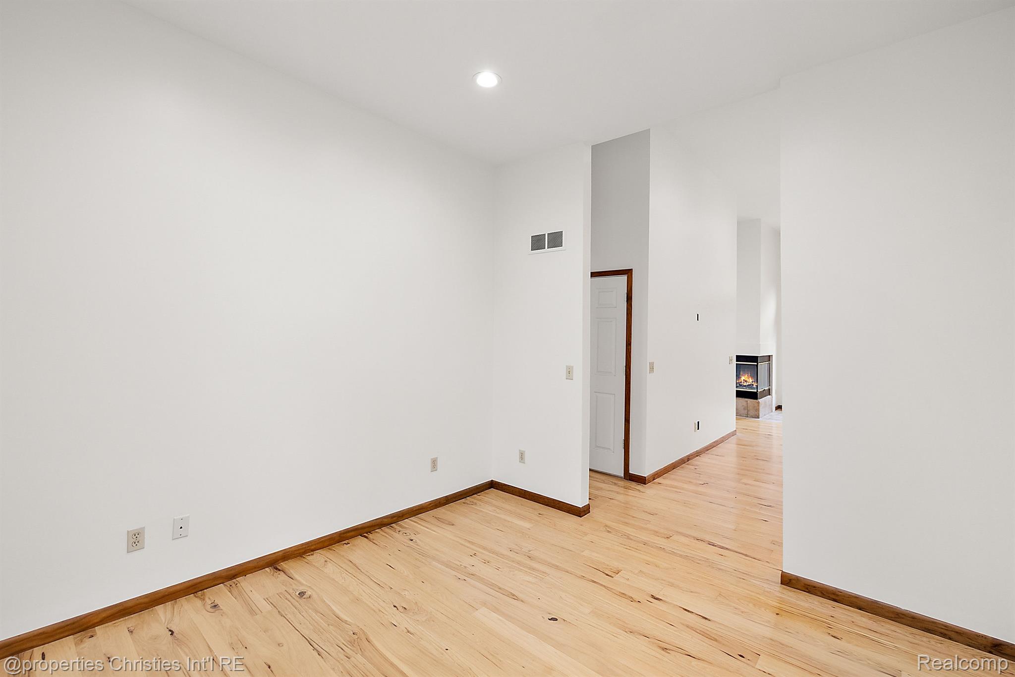 3777 South Lake George Road Dryden, MI 48428 - Photo 29 of 69 Gallery Image 29