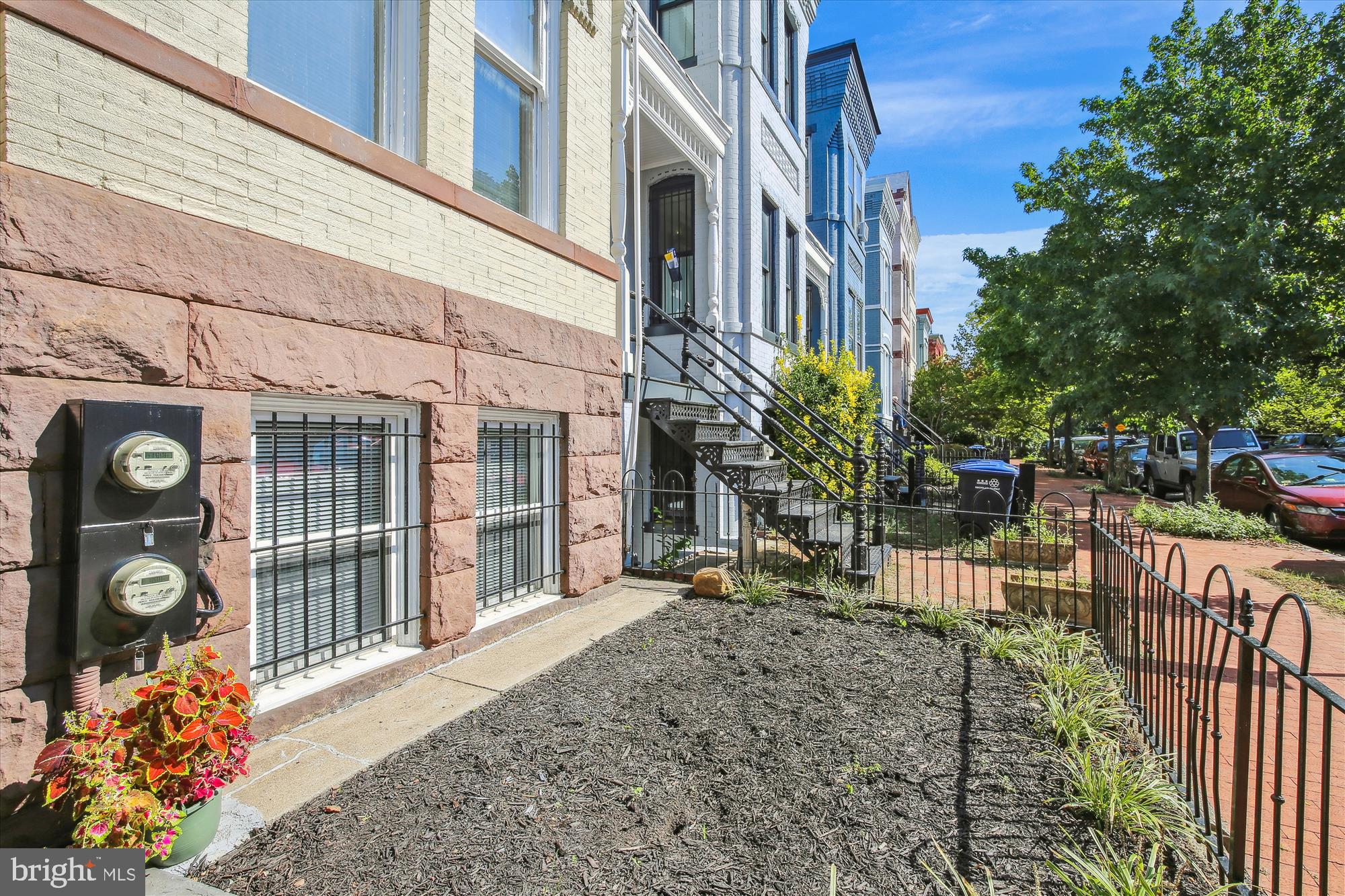 616 E Street Northeast Washington, DC 20002 - Photo 5 of 79 a view of a pathway of a house with a yard
