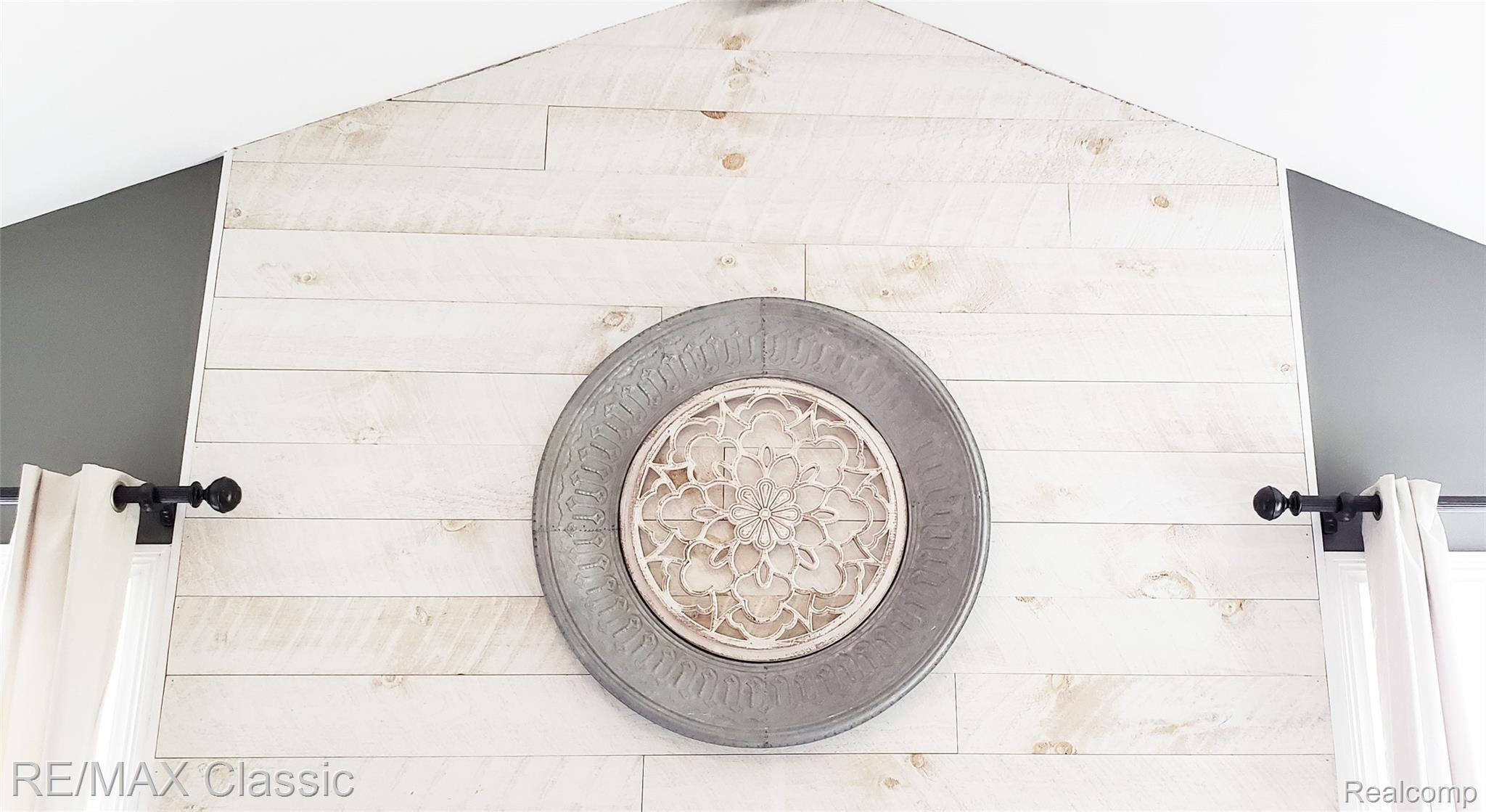 8070 Oak Grove Road Howell, MI 48855 - Photo 26 of 34 Shiplac wall