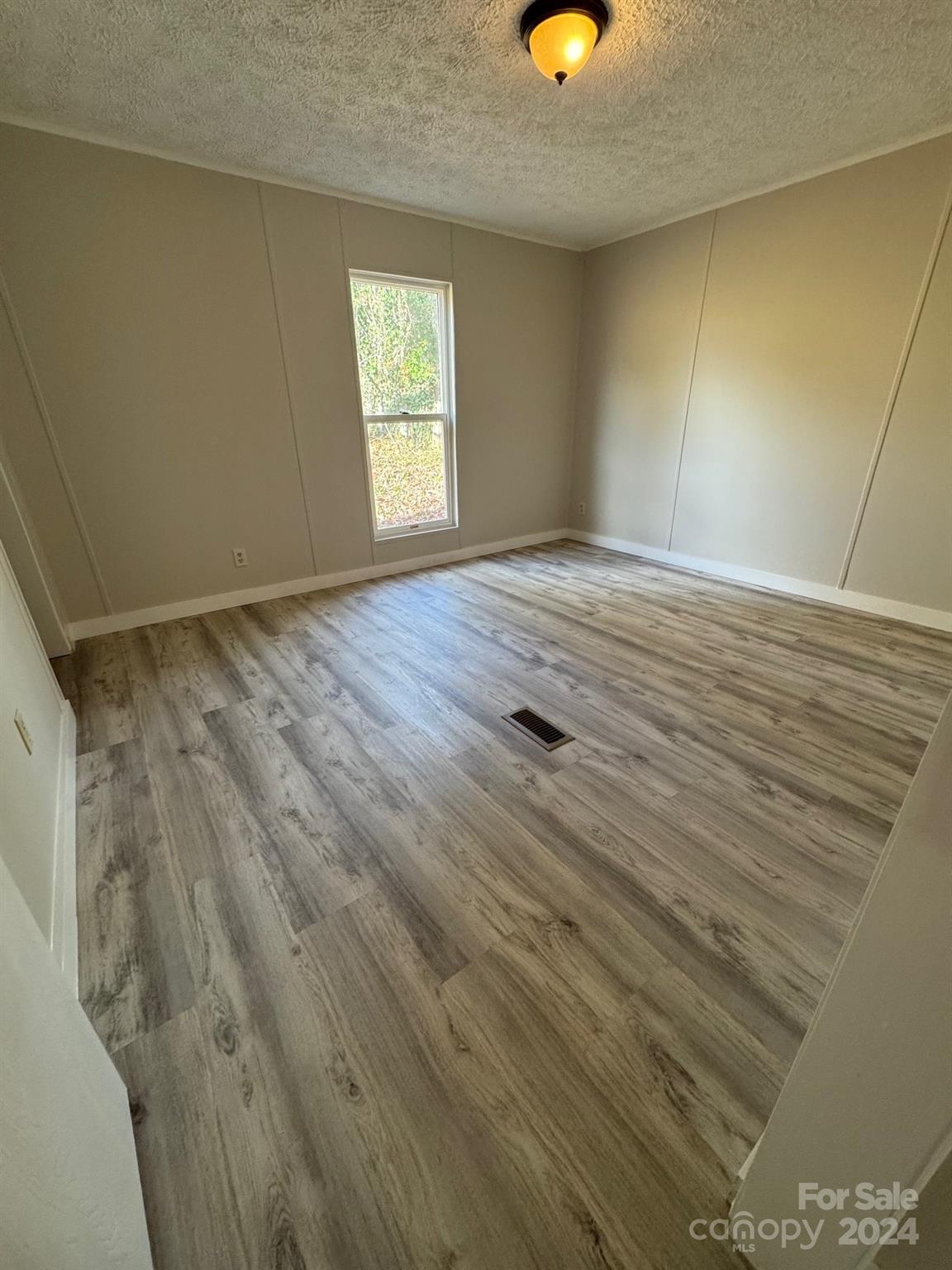 164 Lower Edgewood Road Candler, NC 28715 - Photo 10 of 15 Gallery Image 10