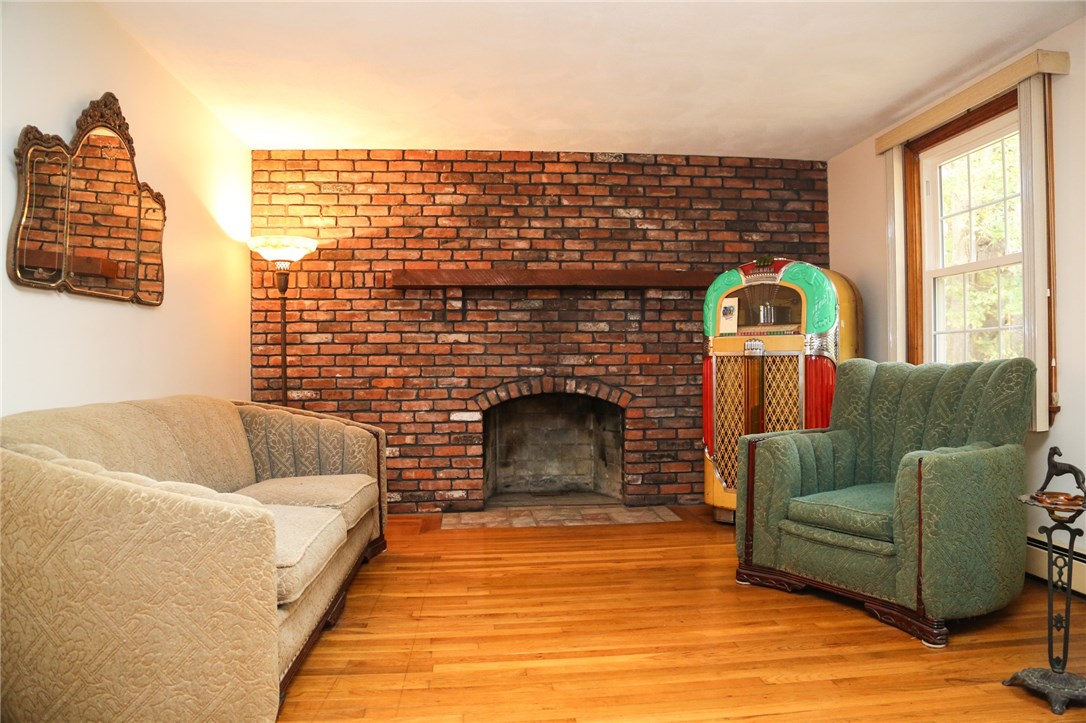 12 Peep Toad Road Scituate, RI 02857 - Photo 8 of 40