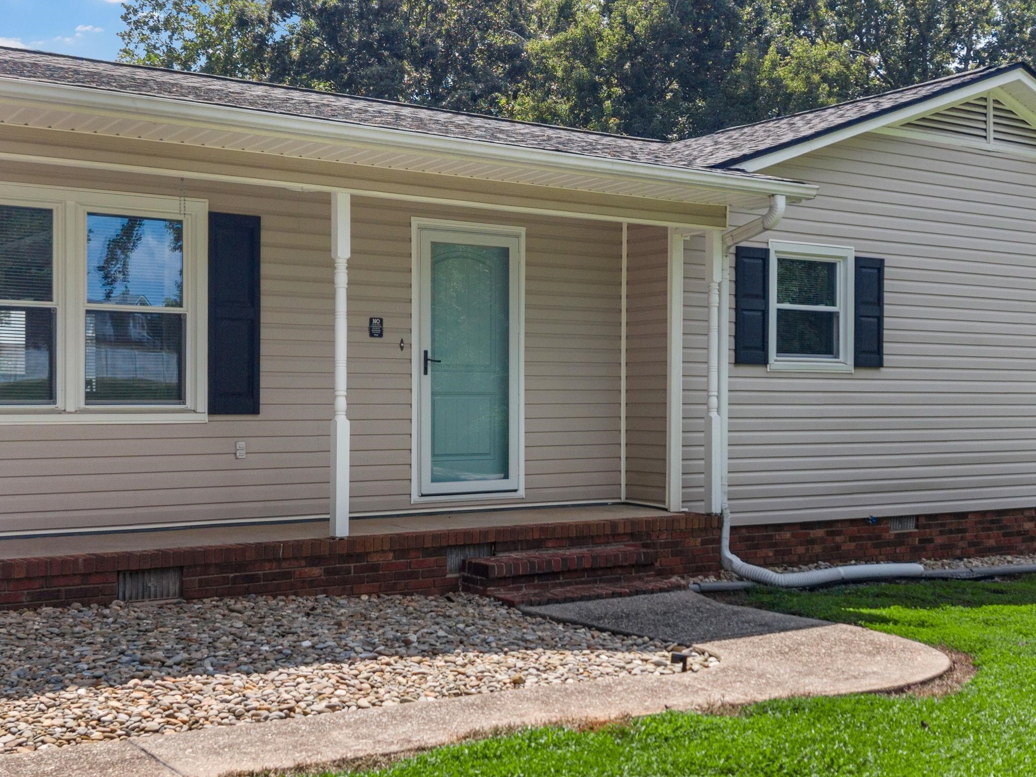 212 Mason Drive Inman, SC 29349 - Photo 6 of 39 Gallery Image 6