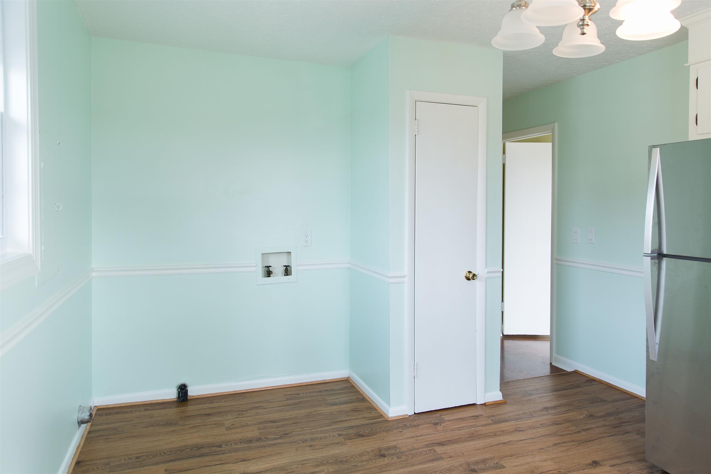 512 Benzing Road Antioch, TN 37013 - Photo 4 of 13 514 Kitchen