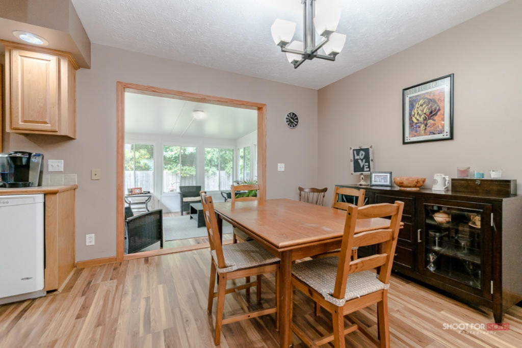261 South Dangl Road Muskegon, MI 49442 - Photo 7 of 27 261S.Dangl09Lores