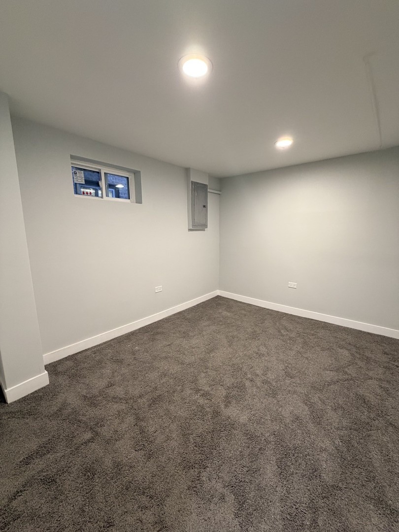 3024 West Fargo Avenue Chicago, IL 60645 - Photo 33 of 39