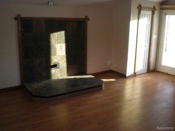 1882 Braidwood Road Memphis, MI 48041 - Photo 7 of 20 P2230009-mfscnv-mfsopt