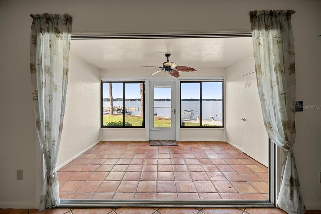 11001 Southeast Sunset Harbor Road, Unit B14 Summerfield, FL 34491 - Photo 8 of 32