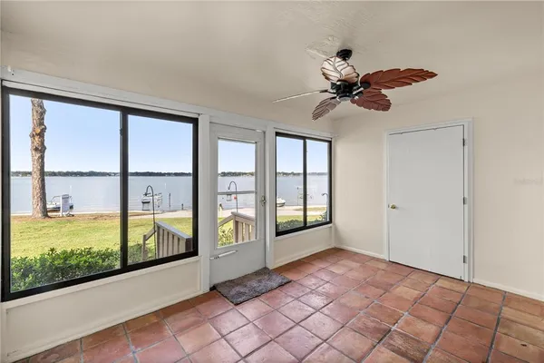 $275,100 | 11001 Southeast Sunset Harbor Road, Unit B14, Summerfield, FL 34491