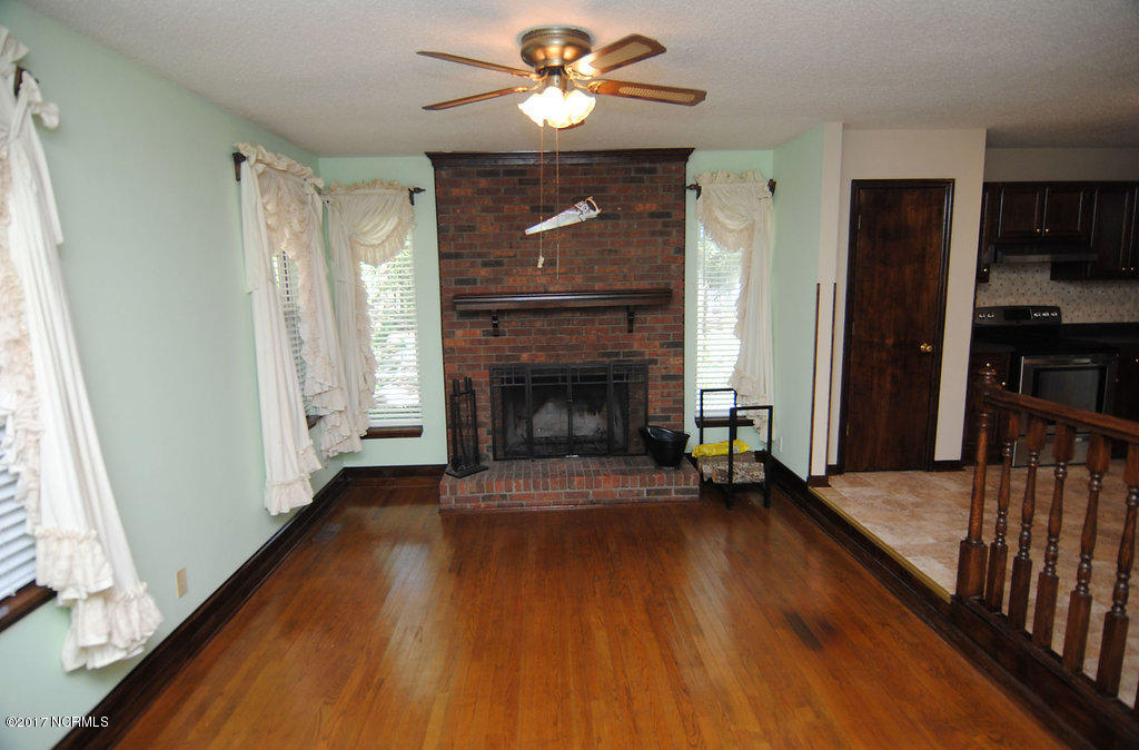 3970 Ivanhoe Road Ivanhoe, NC 28447 - Photo 4 of 33 DSC_0865