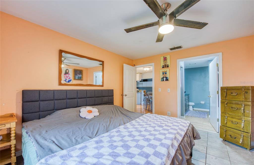 1007 Vineyard Court Dunedin, FL 34698 - Photo 23 of 51