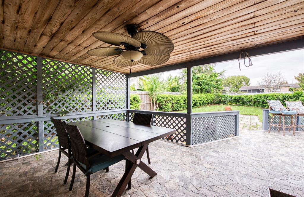 1007 Vineyard Court Dunedin, FL 34698 - Photo 35 of 51