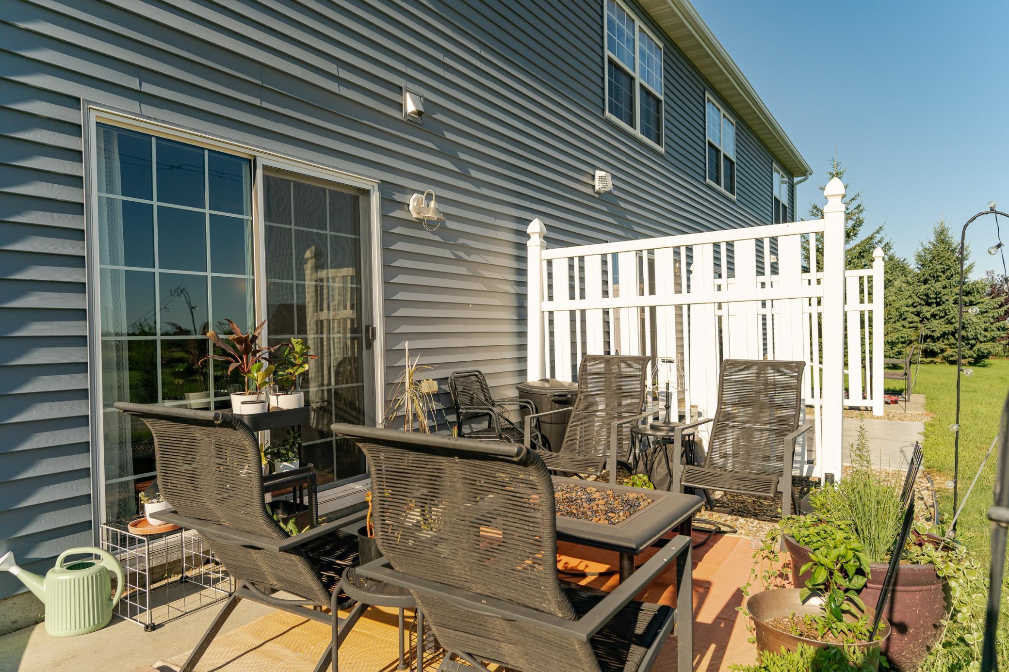 587 Pointe Court Southwest Rochester, MN 55902 - Photo 1 of 1 Gallery Image 1