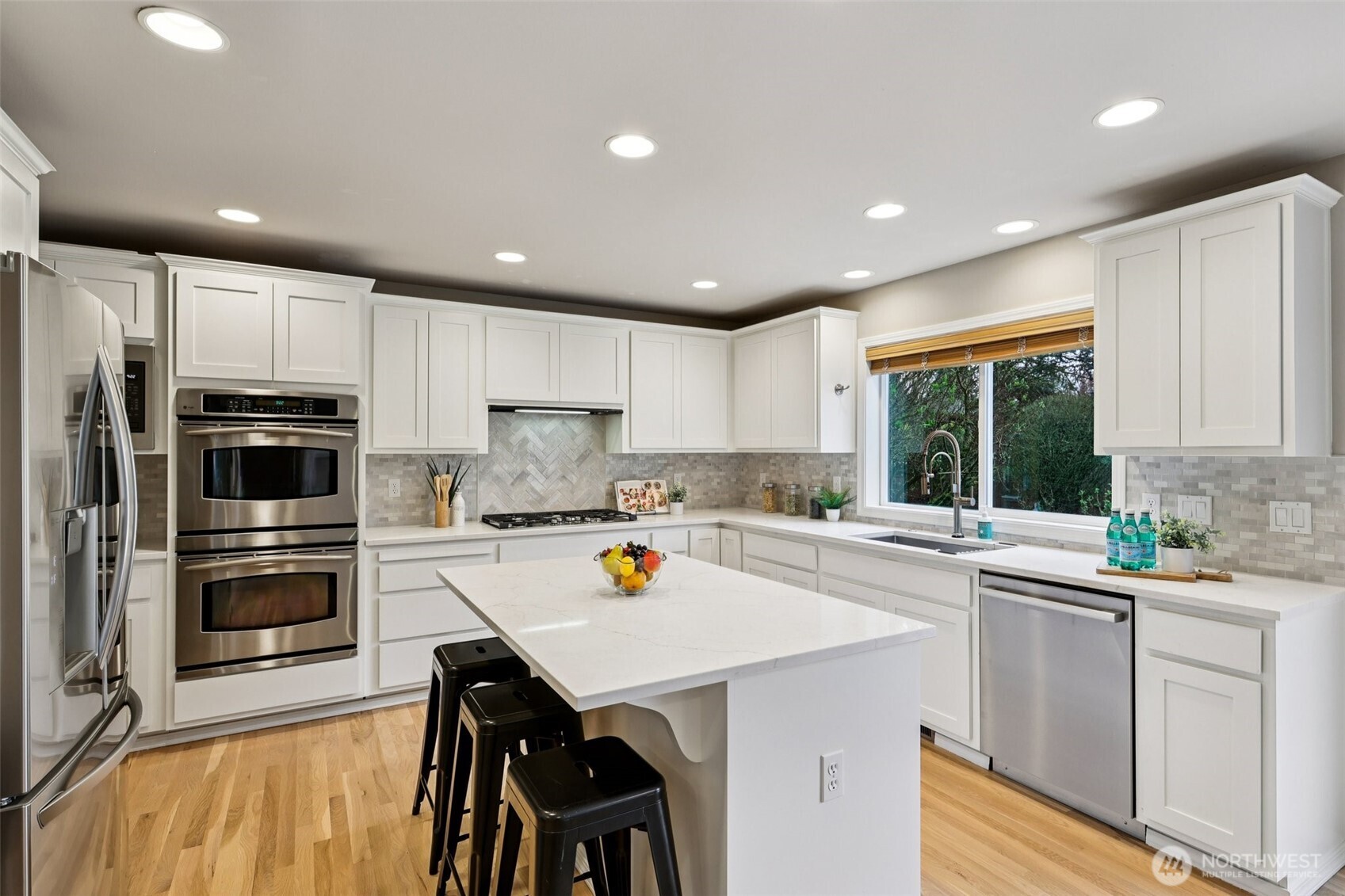 4418 239th Place Southeast Bothell, WA 98021 - Photo 10 of 37