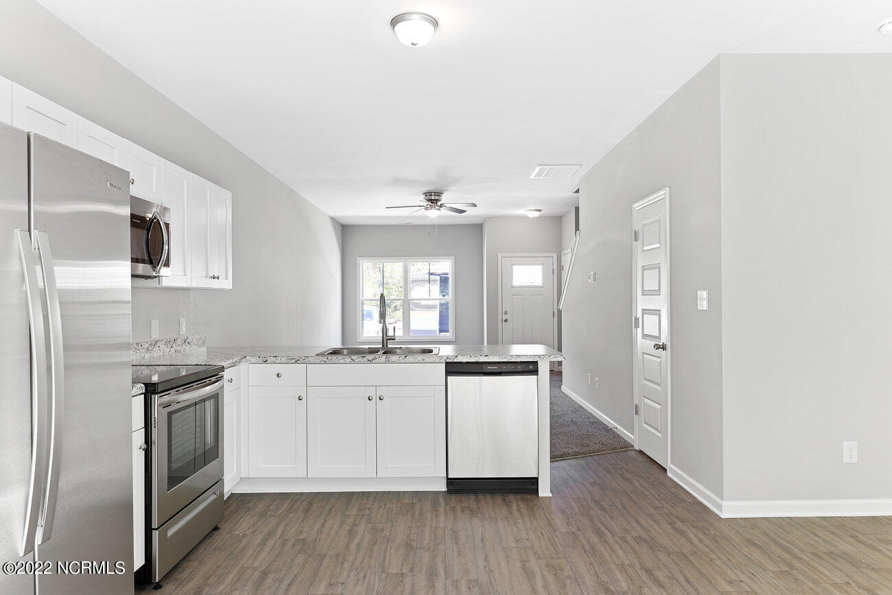 133 Buckhorn Avenue Holly Ridge, NC 28445 - Photo 8 of 19 008_119_buckhorn-8