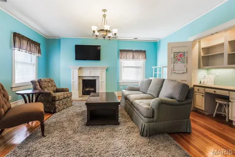 $1,995,000 | 37 Washington Terrace, St. Louis, MO 63112