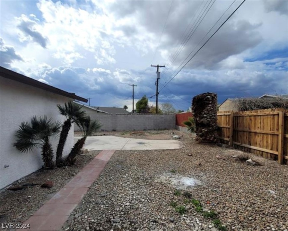 4864 San Rafael Avenue Las Vegas, NV 89120 - Photo 31 of 37