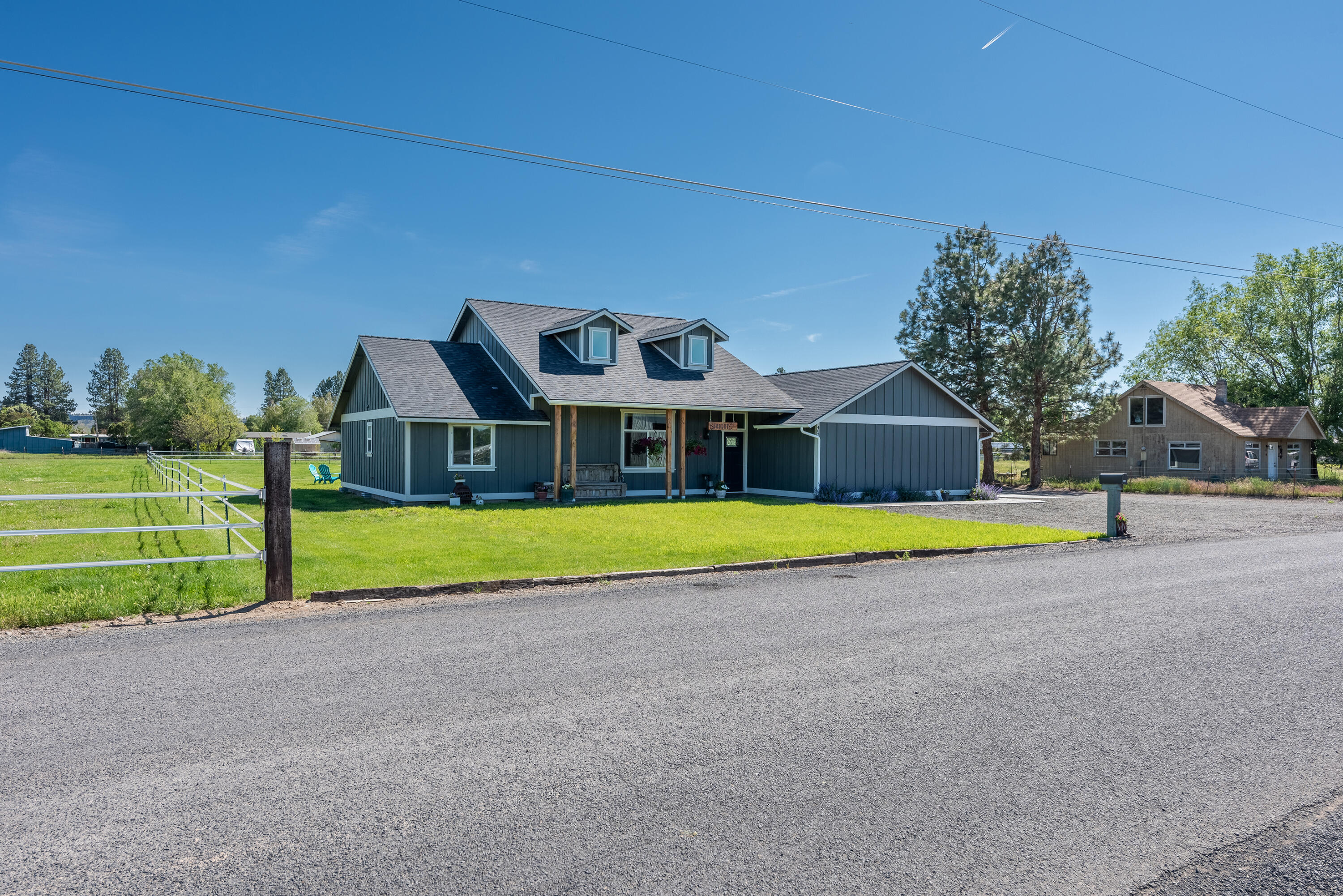 402 Apollo Road Prineville, OR 97754 - Photo 60 of 67 402NWApollo-Exterior-14